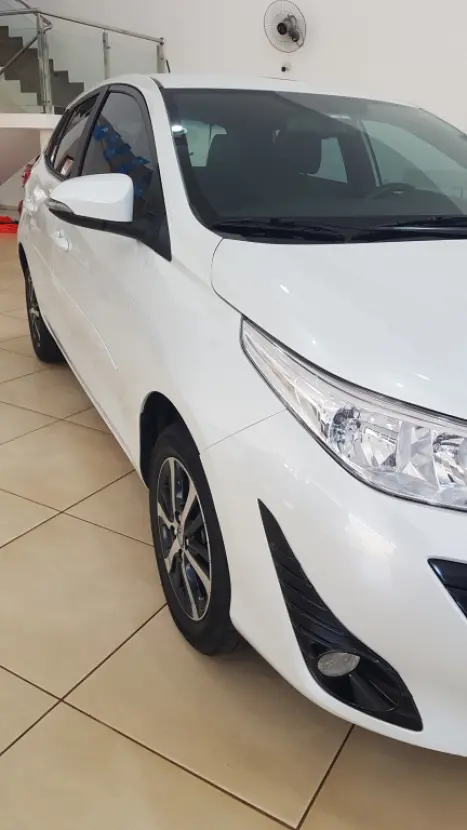 TOYOTA Yaris Hatch 1.5 16V 4P FLEX XS CONNECT MULTIDRIVE AUTOMTICO CVT, Foto 8