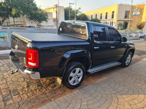 VOLKSWAGEN Amarok 2.0 16V 4X4 CABINE DUPLA HIGHLINE EXTREME TURBO INTERCOOLER AUTOMTICO, Foto 2