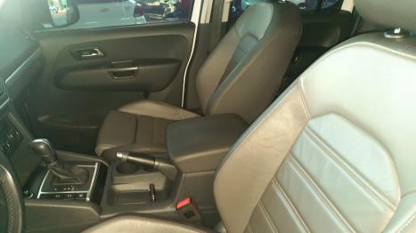 VOLKSWAGEN Amarok 3.0 V6 CABINE DUPLA HIGHLINE 4X4 TURBO INTERCOOLER AUTOMTICO, Foto 9