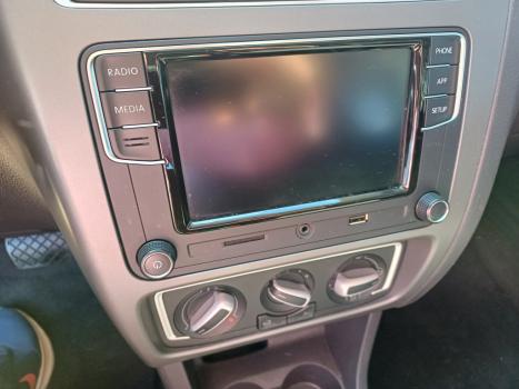 VOLKSWAGEN Fox 1.6 4P FLEX CONNECT I-MOTION AUTOMATIZADO, Foto 6