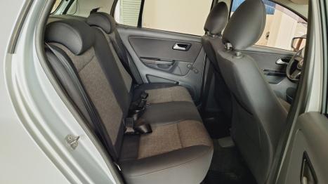 VOLKSWAGEN Fox 1.6 4P TREND FLEX, Foto 13