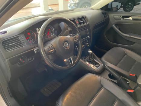 VOLKSWAGEN Jetta 2.0 4P FLEX CONFORTLINE TIPTRONIC AUTOMTICO, Foto 8