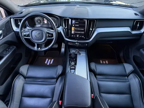 VOLVO XC60 2.0 16V 4P T8 HYBRID R-DESIGN AWD GEARTRONIC AUTOMTICO, Foto 8