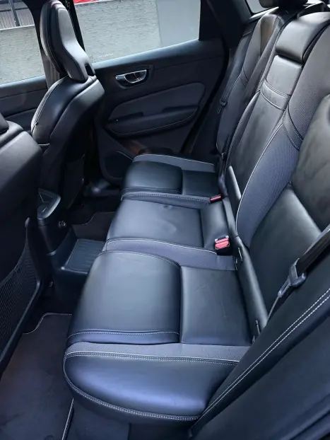 VOLVO XC60 2.0 16V 4P T8 HYBRID R-DESIGN AWD GEARTRONIC AUTOMTICO, Foto 9