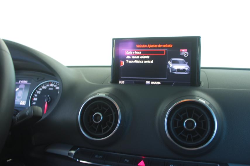 AUDI A3 Sedan - Foto