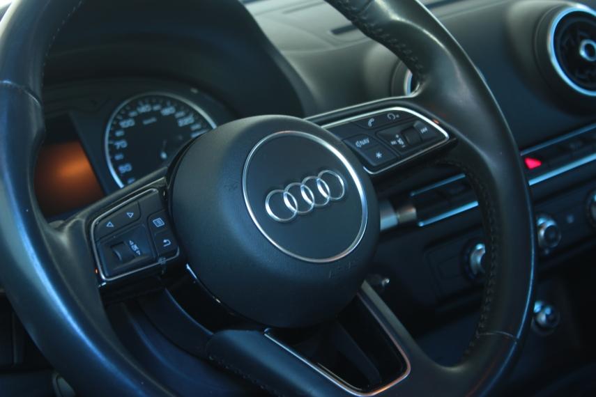AUDI A3 Sedan - Foto