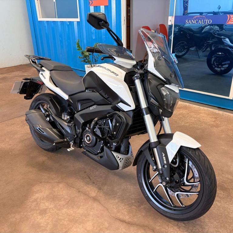 BAJAJ Dominar 400