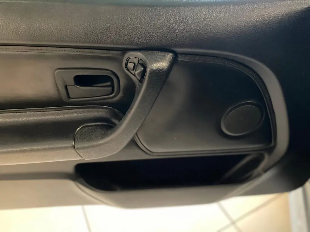 BMW 318I - Foto