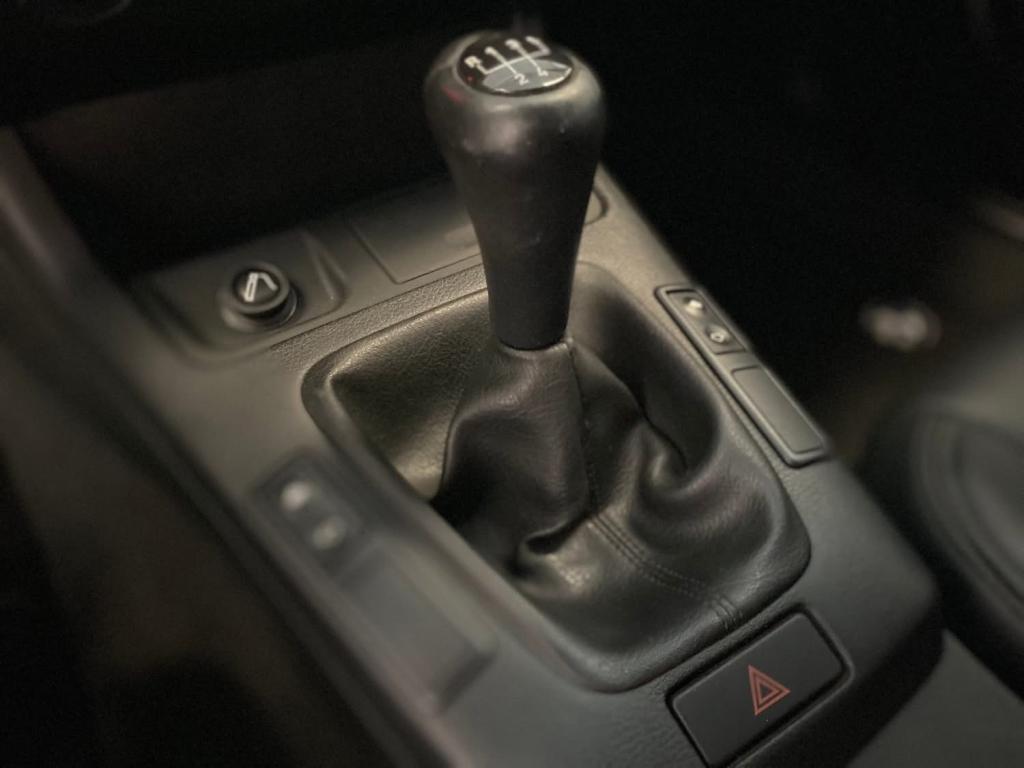 BMW 318I - Foto