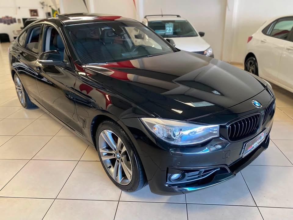 BMW 320I - Foto