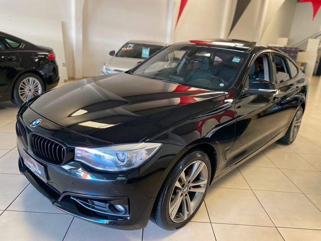 BMW 320I