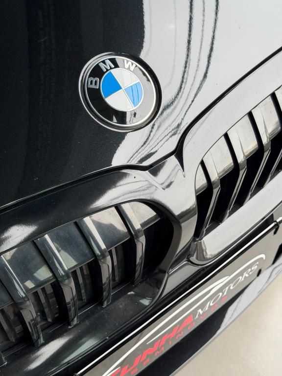 BMW 320I - Foto