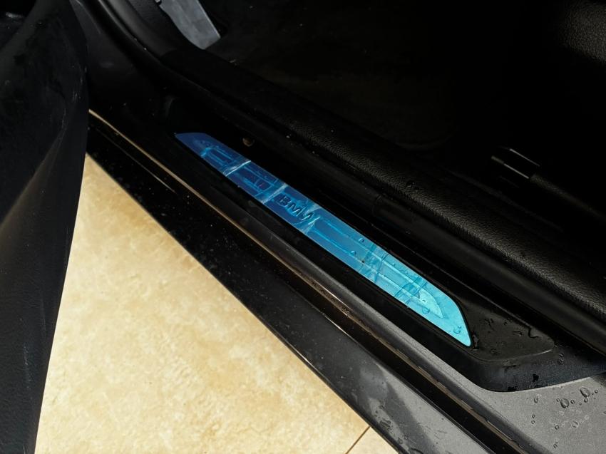 BMW 320I - Foto
