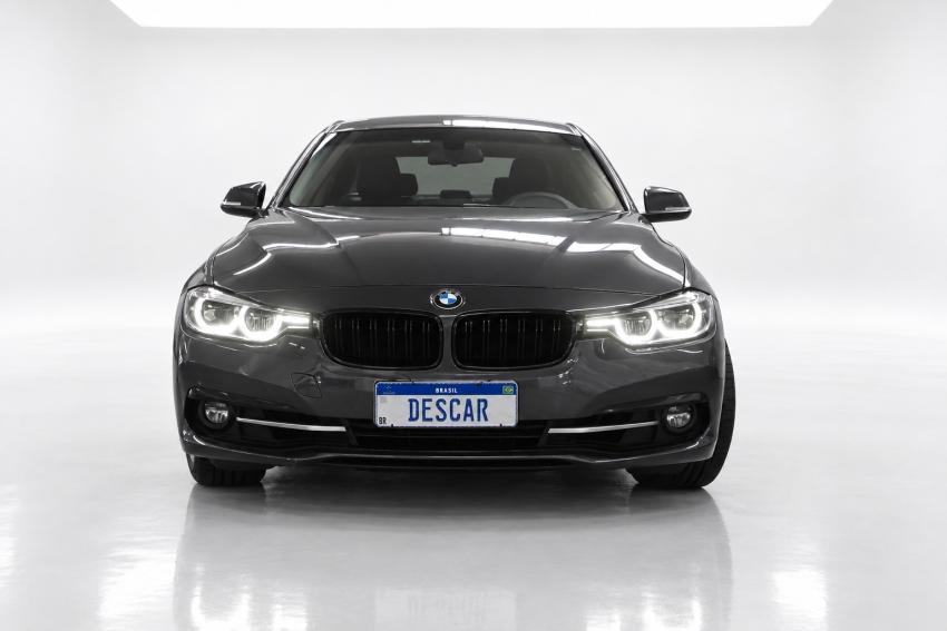 BMW 320I - Foto