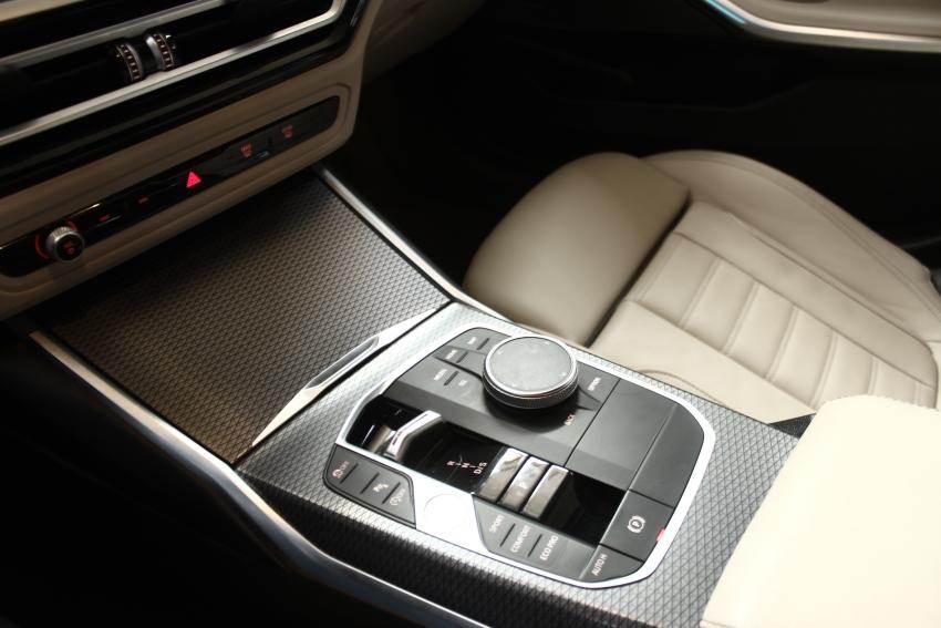 BMW 320I - Foto