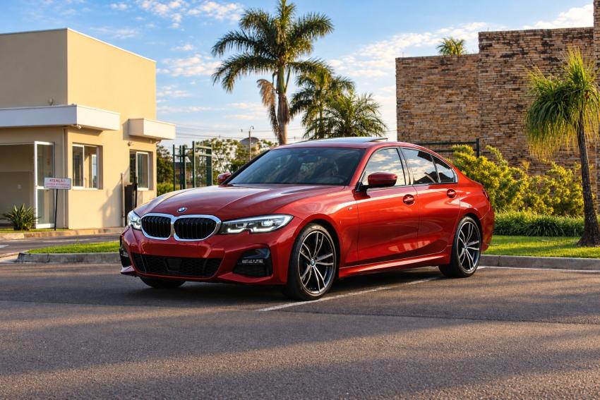 BMW 320I - Foto