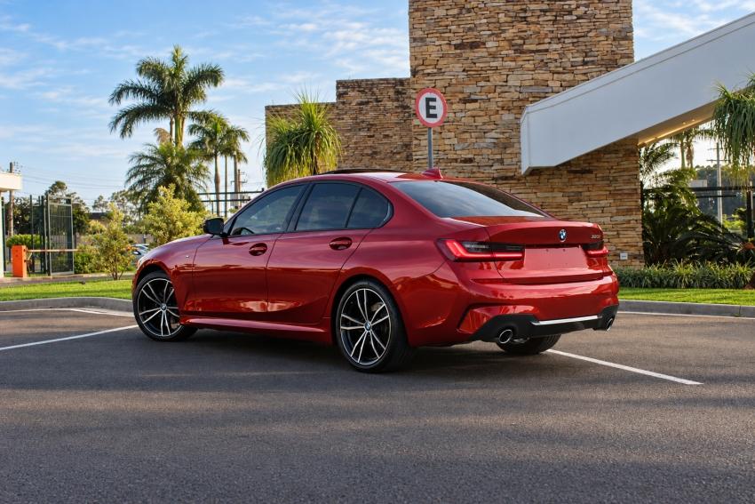 BMW 320I - Foto