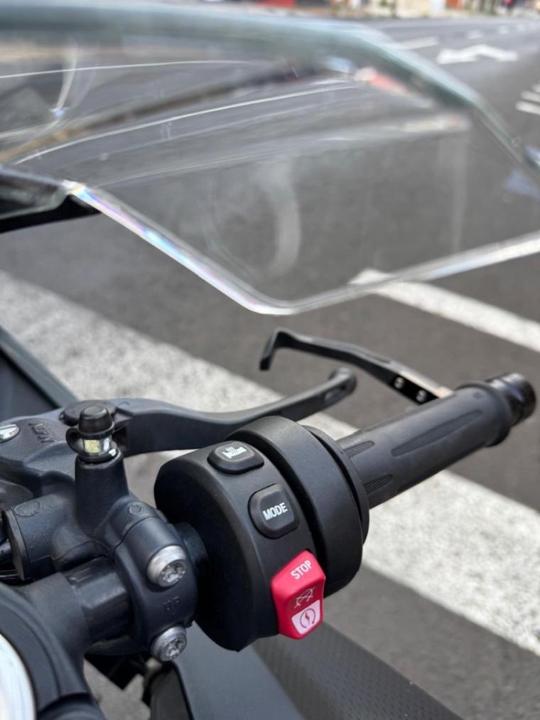 BMW S 1000 RR - Foto