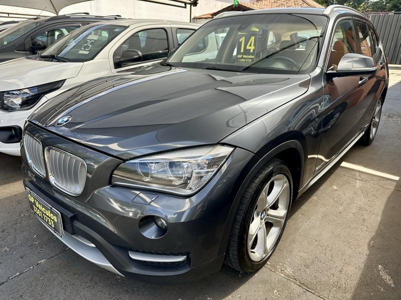 BMW X1 - Foto