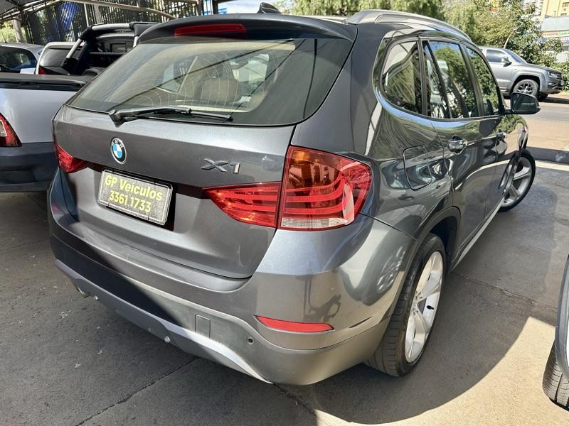 BMW X1 - Foto