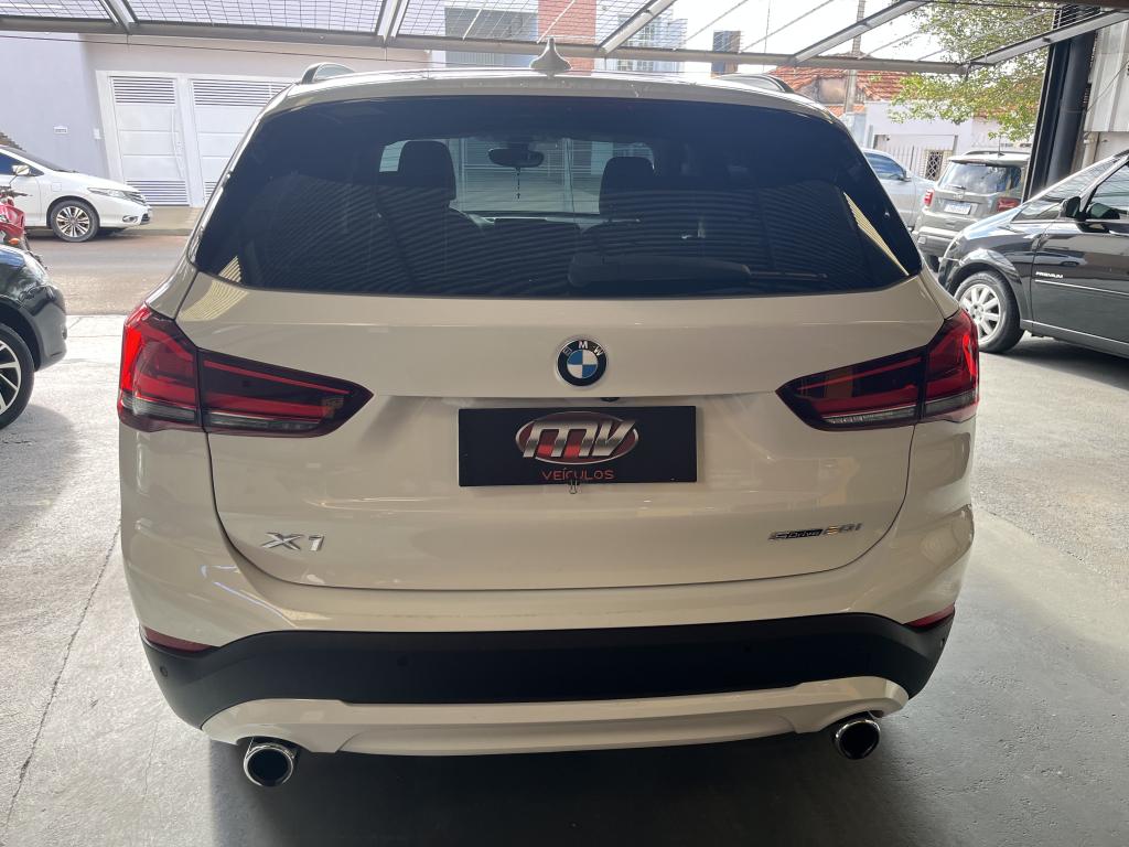 BMW X1 - Foto