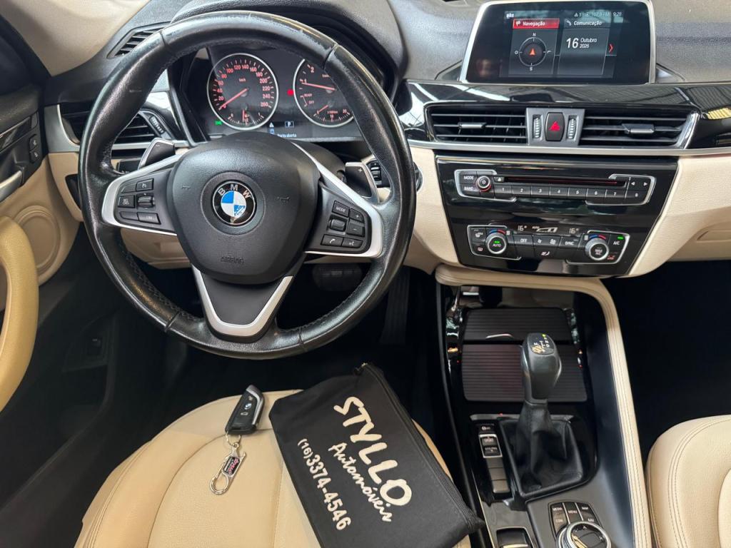BMW X1 - Foto