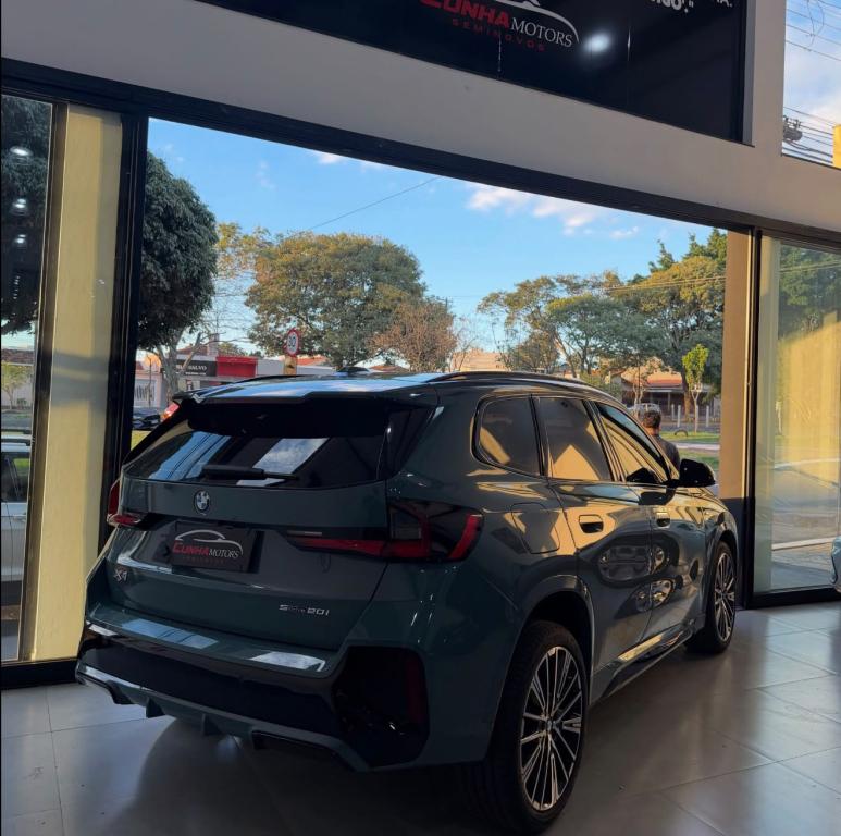 BMW X1 - Foto