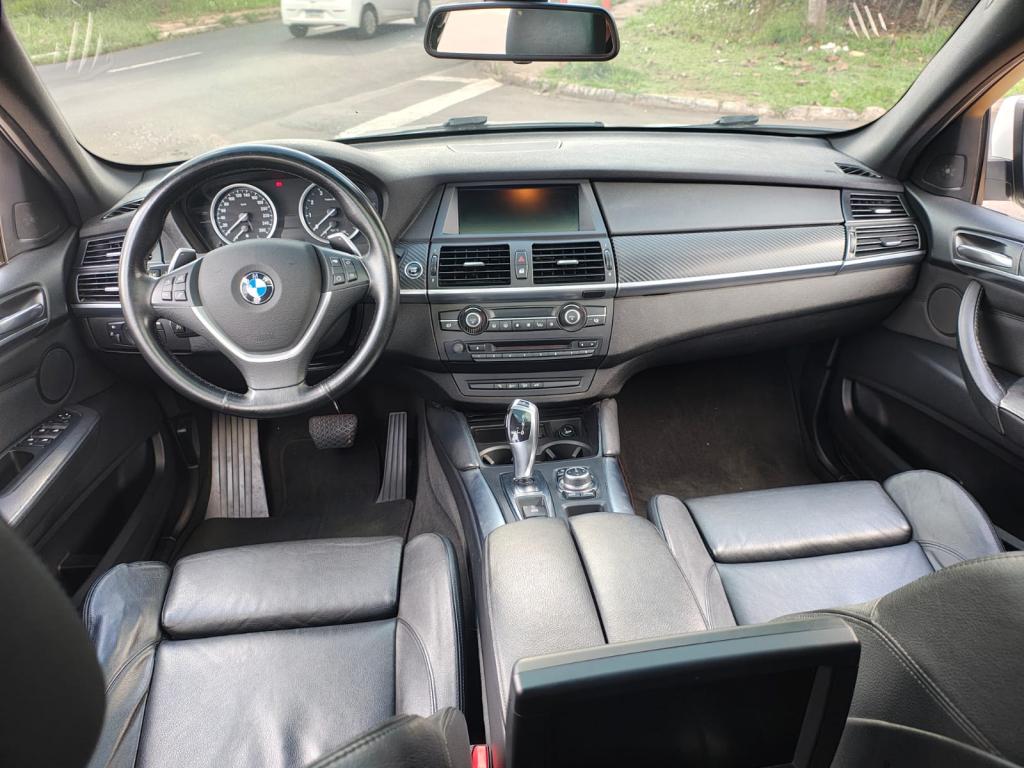 BMW X6 - Foto