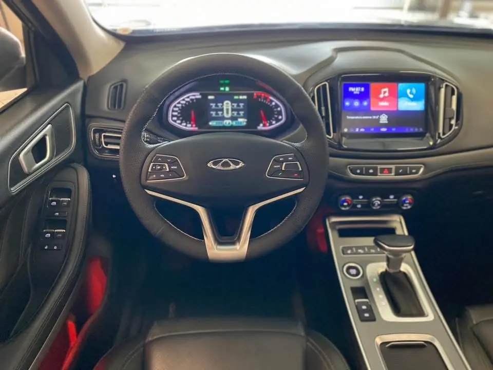 CHERY Tiggo 7 - Foto