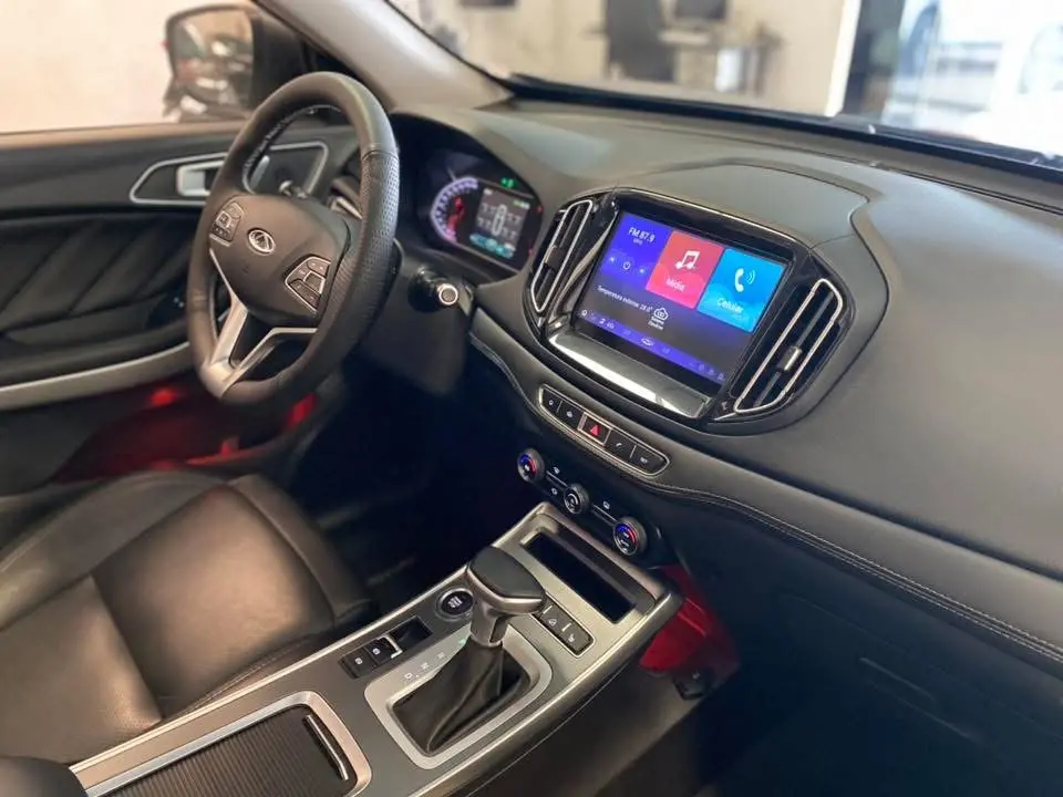 CHERY Tiggo 7 - Foto