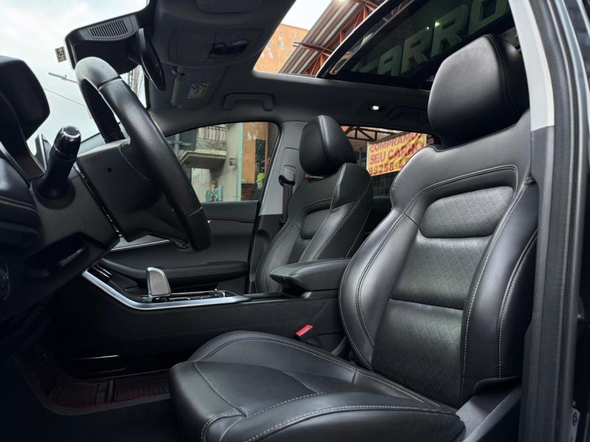 CHERY Tiggo 8 - Foto