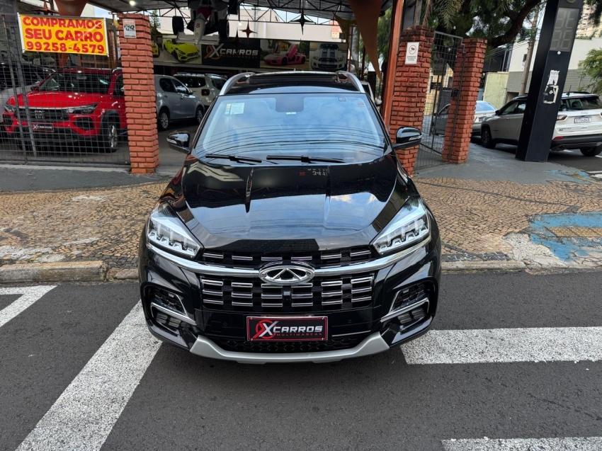 CHERY Tiggo 8 - Foto