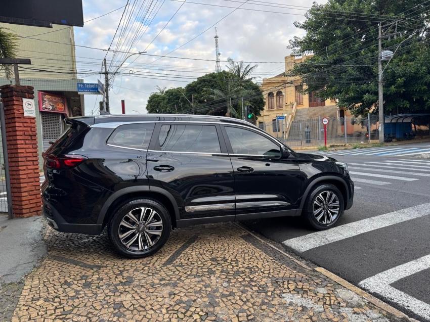 CHERY Tiggo 8 - Foto