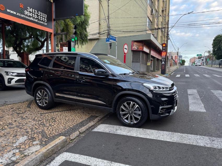 CHERY Tiggo 8 - Foto