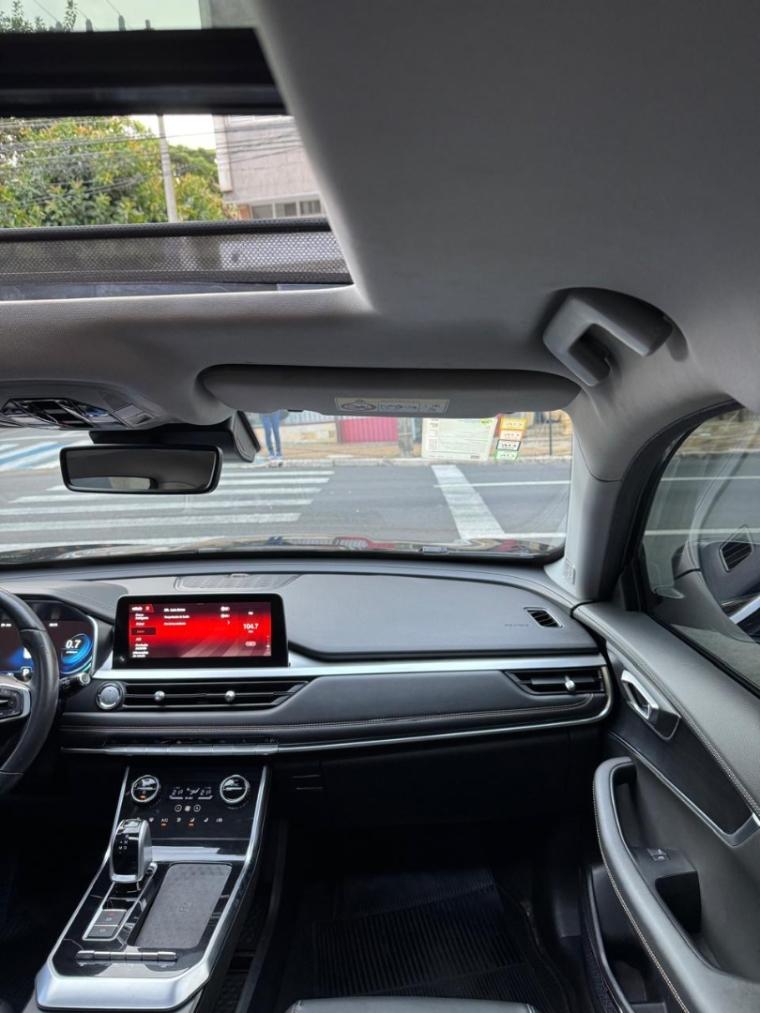 CHERY Tiggo 8 - Foto