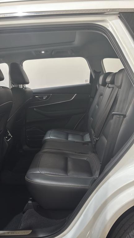 CHERY Tiggo 8 - Foto