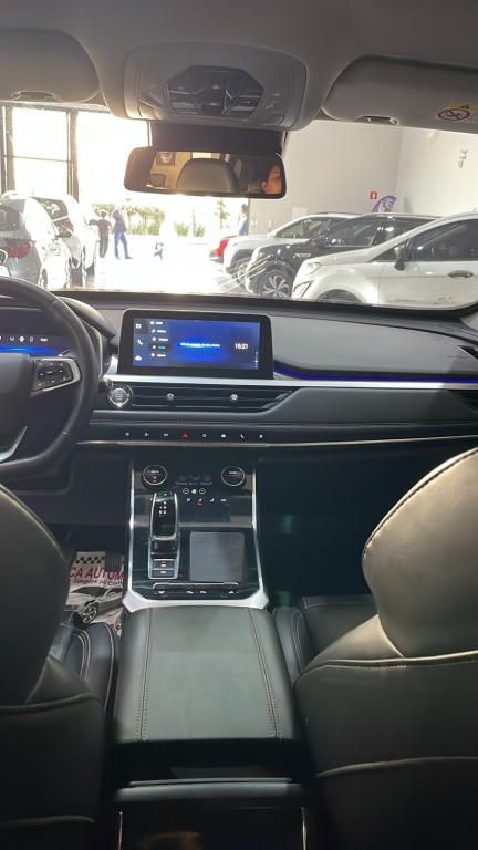 CHERY Tiggo 8 - Foto