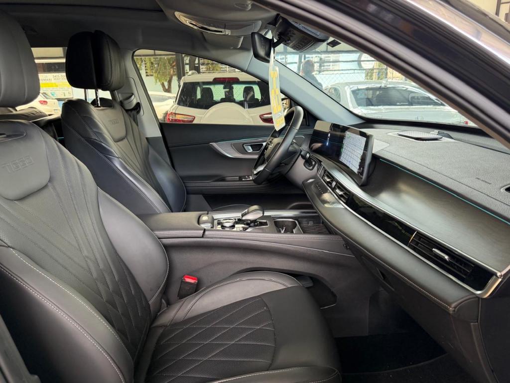 CHERY Tiggo 8 Pro - Foto