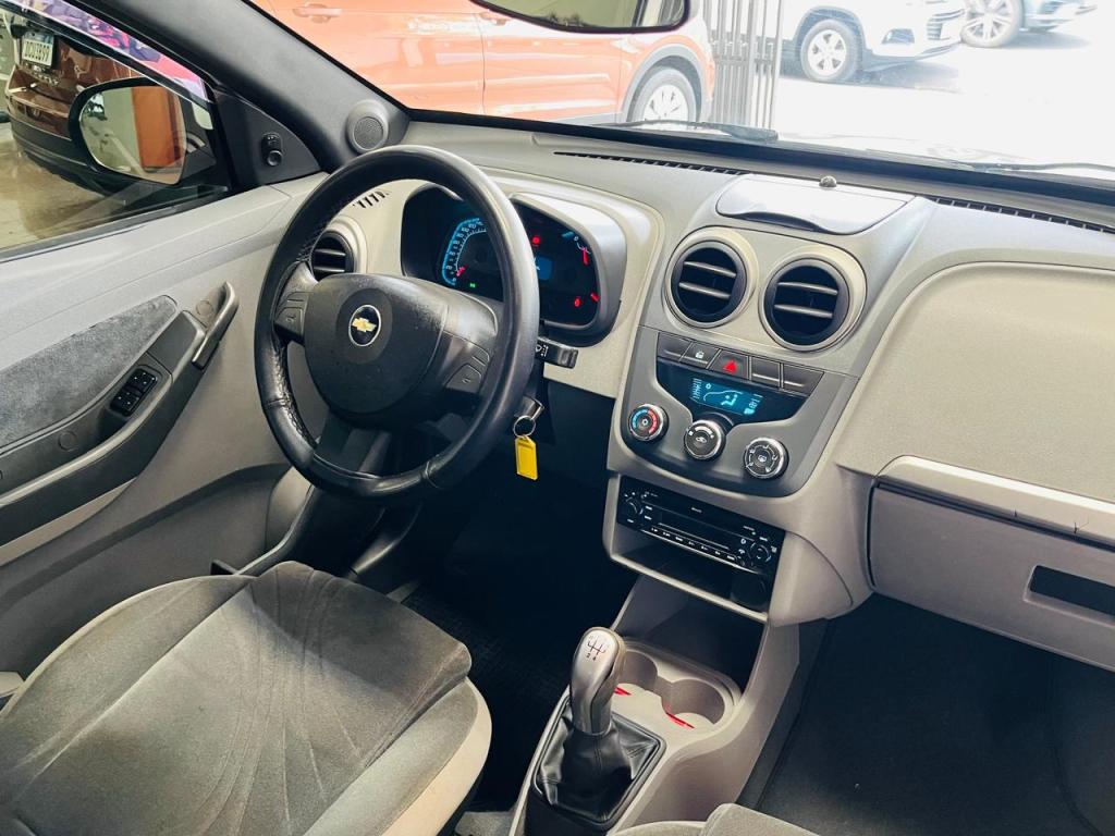 CHEVROLET Agile - Foto