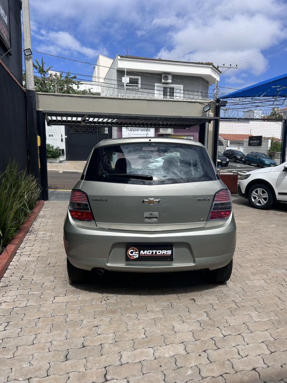 CHEVROLET Agile - Foto