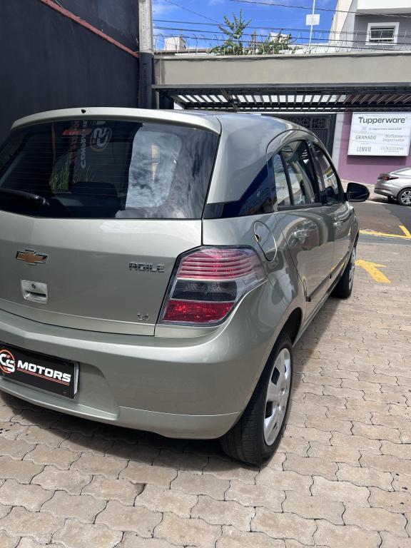 CHEVROLET Agile - Foto