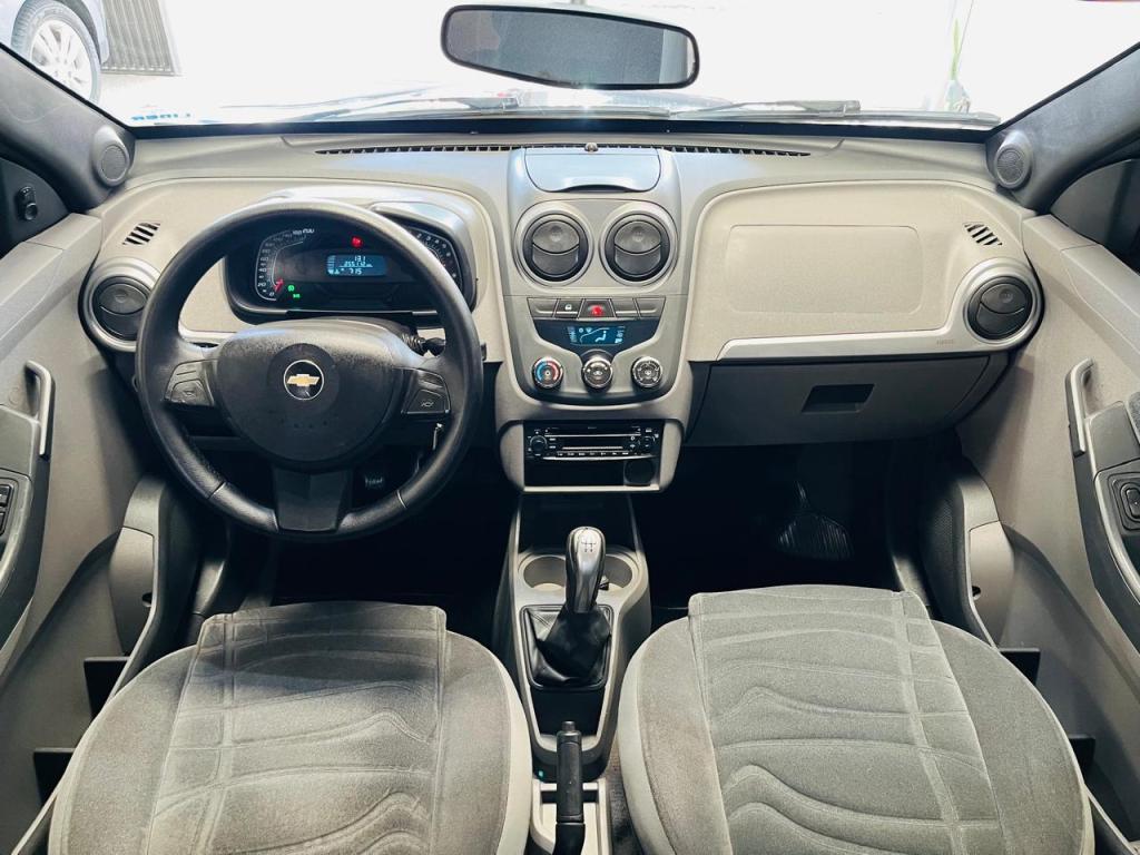 CHEVROLET Agile - Foto