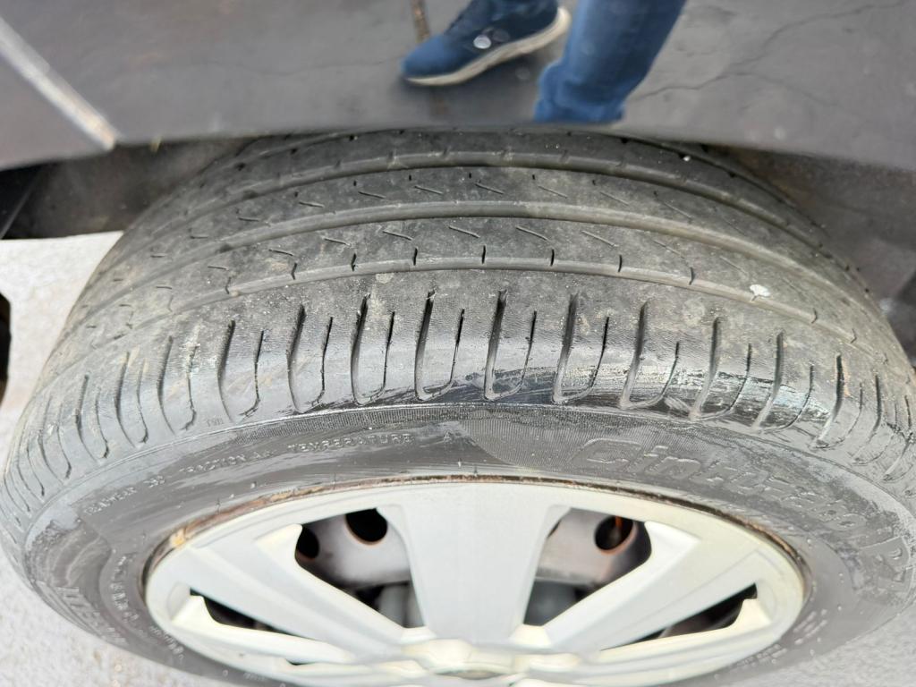 CHEVROLET Agile - Foto