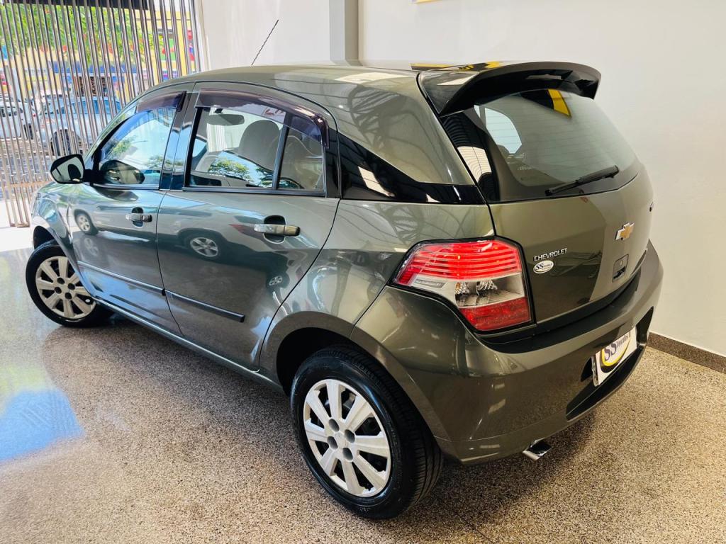 CHEVROLET Agile - Foto