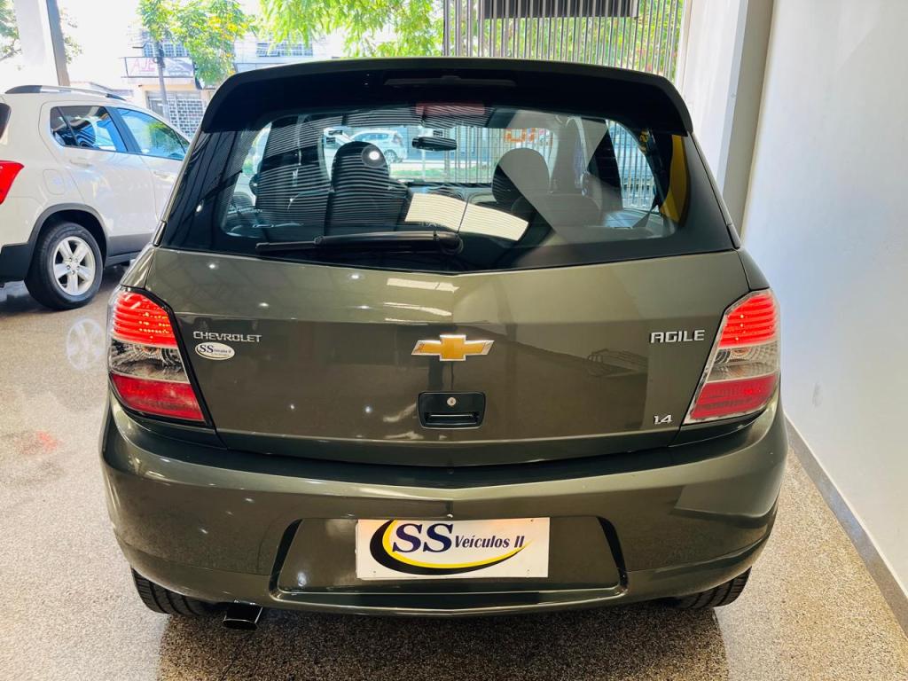 CHEVROLET Agile - Foto