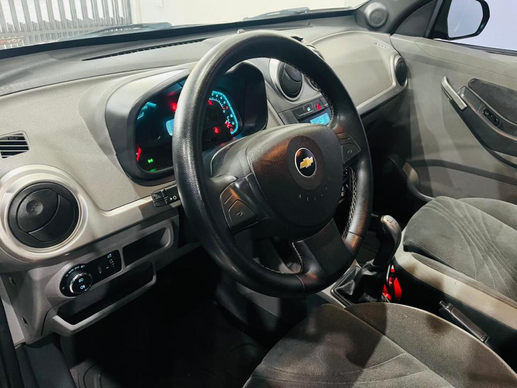 CHEVROLET Agile - Foto