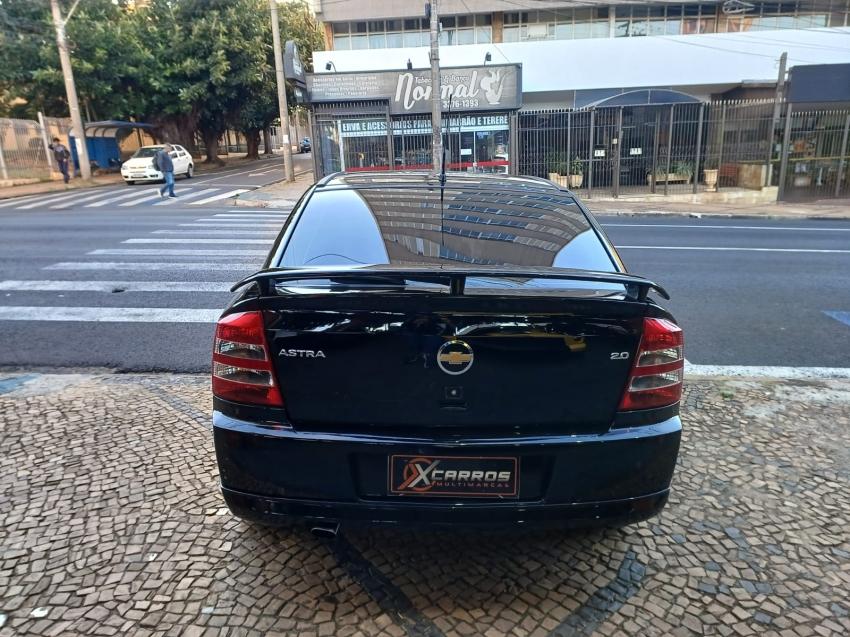 CHEVROLET Astra Hatch - Foto