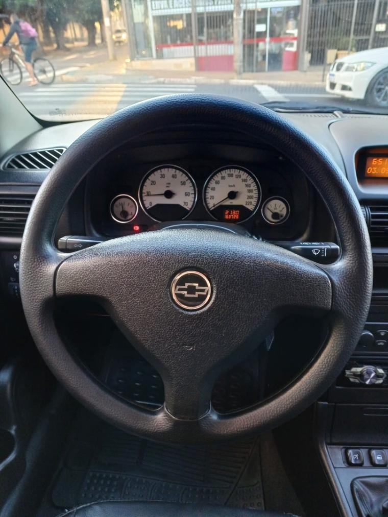 CHEVROLET Astra Hatch - Foto