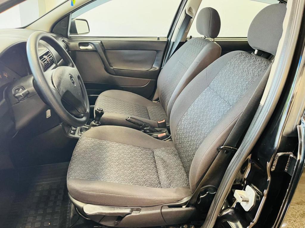 CHEVROLET Astra Hatch - Foto