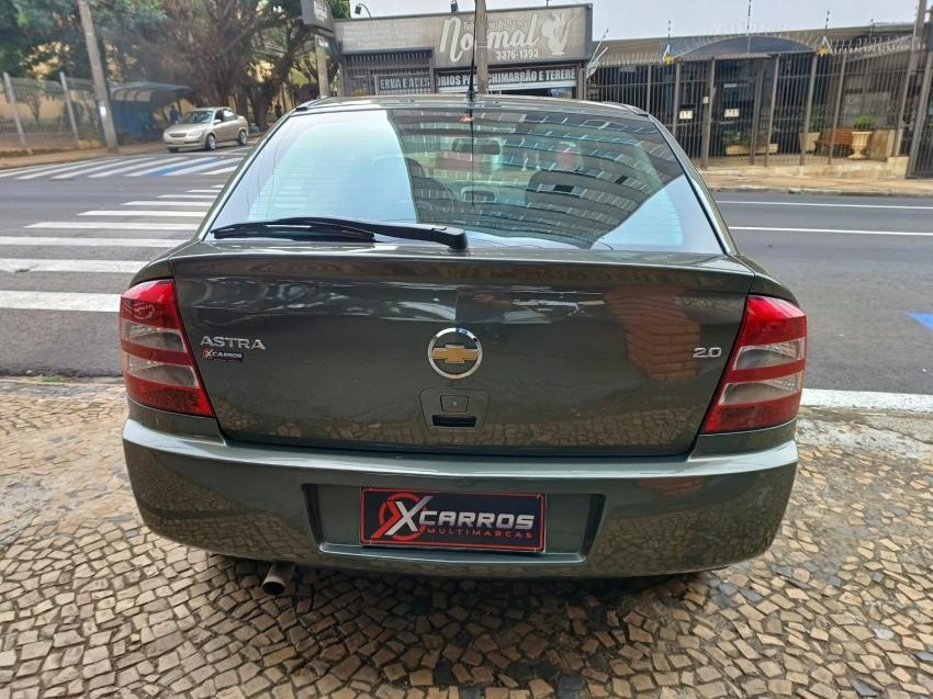 CHEVROLET Astra Hatch - Foto